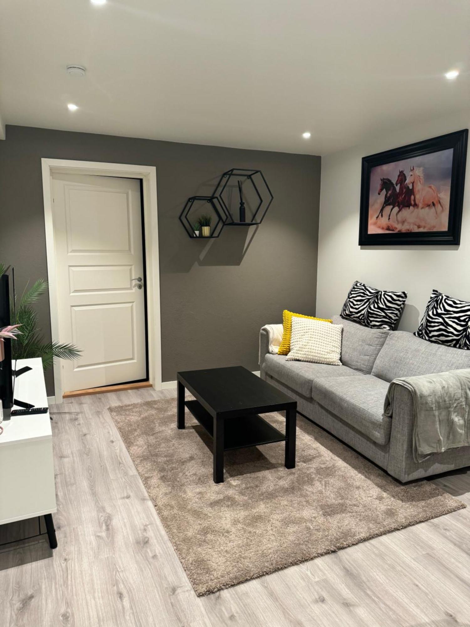 Home For Your Trip 10 Minutes From Oslo Airport With Free Parking Klofta ภายนอก รูปภาพ